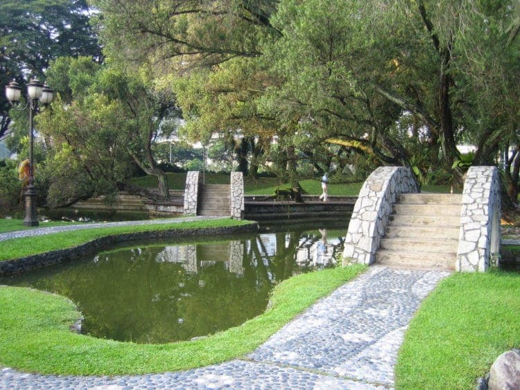 Recovered: 04/Toa-Payoh-Town-Park-750x563.jpg