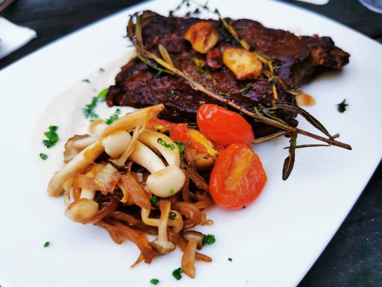 Recovered: 07/Brauhaus-Restaurant-Pub-750x563.jpg