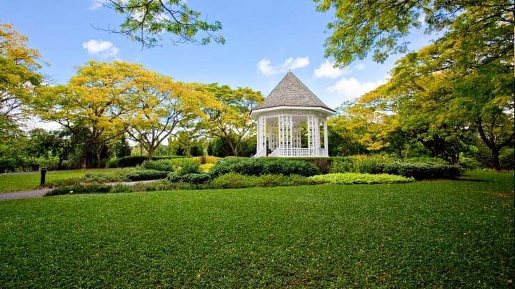 Recovered: 01/Botanic-Gardens-Walkie-Talkie-singapore.jpg