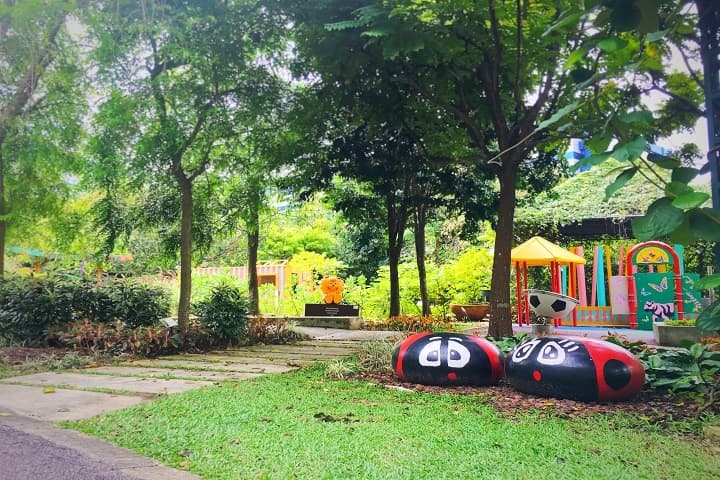 Recovered: 02/Picnic-Spots-in-Singapore-Singapore-HortPark.jpg