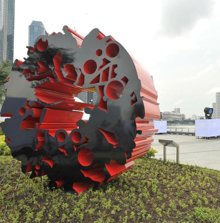 Recovered: 02/Public-Art-in-Singapore-A-world-united-750x760.jpg