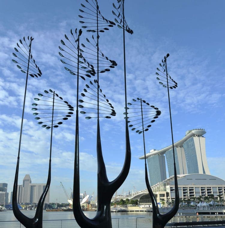 Recovered: 02/Public-Art-in-Singapore-Breathe-750x760.jpg