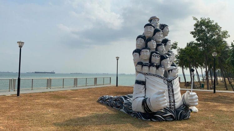 Recovered: 02/Public-Art-in-Singapore-Crossing-Shores-750x422.jpg