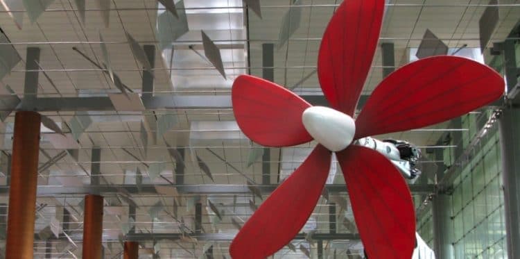 Recovered: 02/Public-Art-in-Singapore-Daisy-750x373.jpg