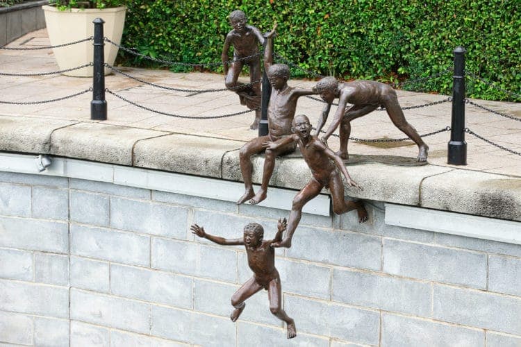 Recovered: 02/Public-Art-in-Singapore-First-Generation-750x500.jpg
