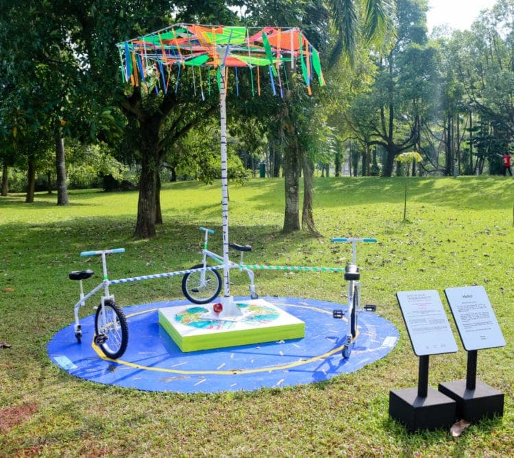 Recovered: 02/Public-Art-in-Singapore-Watching-the-World-Go-Round-750x668.jpg