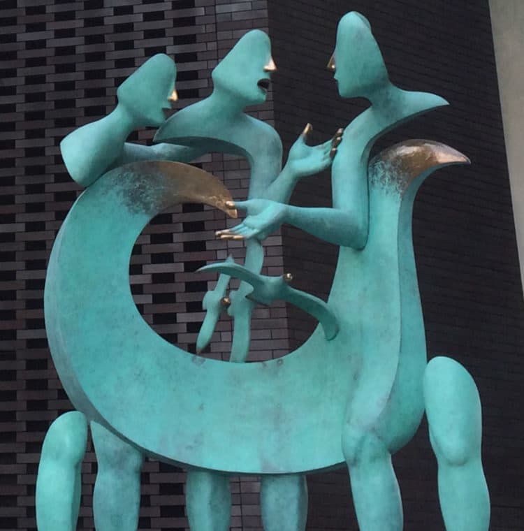 Recovered: 02/Public-Art-in-Singapore-the-meeting-750x760.jpg