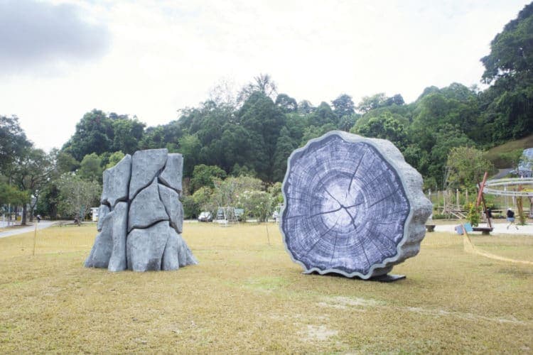 Recovered: 02/Public-Arts-in-Singapore-The-Time-Tree-750x500.jpg