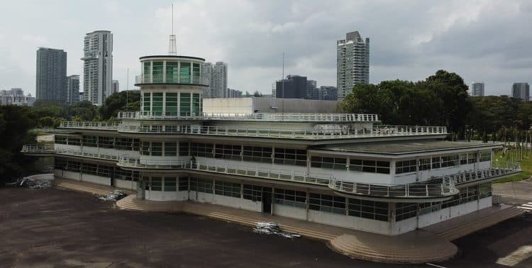Recovered: 03/Airports-of-Singapore-Kallang-Airports-750x378.jpg