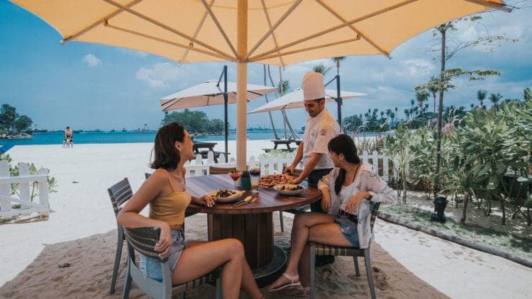 Casual Dining in Sentosa