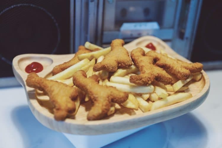Recovered: 06/Boom-Box-Cafe-Singapore-Menu-Kids-Menu-Dinosaur-Chicken-Nuggets-and-Fries-750x500.jpg